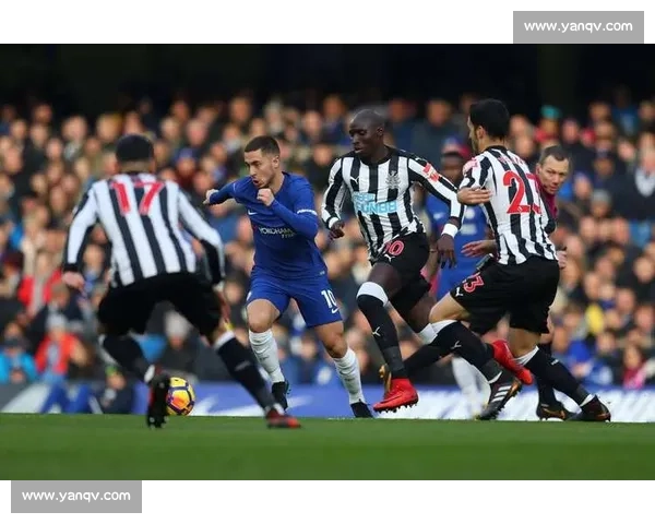 精彩瞬间全程直击：全球足球赛事网络直播热力开启