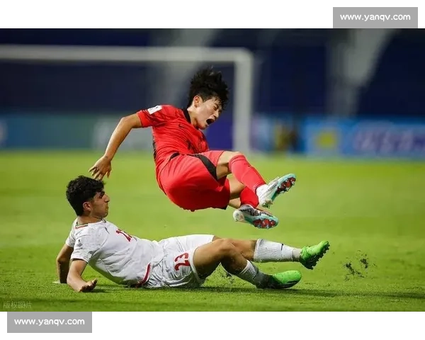 围绕经典足球比赛录像解析精彩瞬间与战术演变全景回顾专题深度版 - 副本